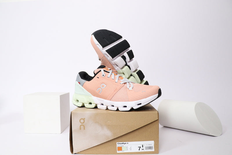 ON Cloudflyer4