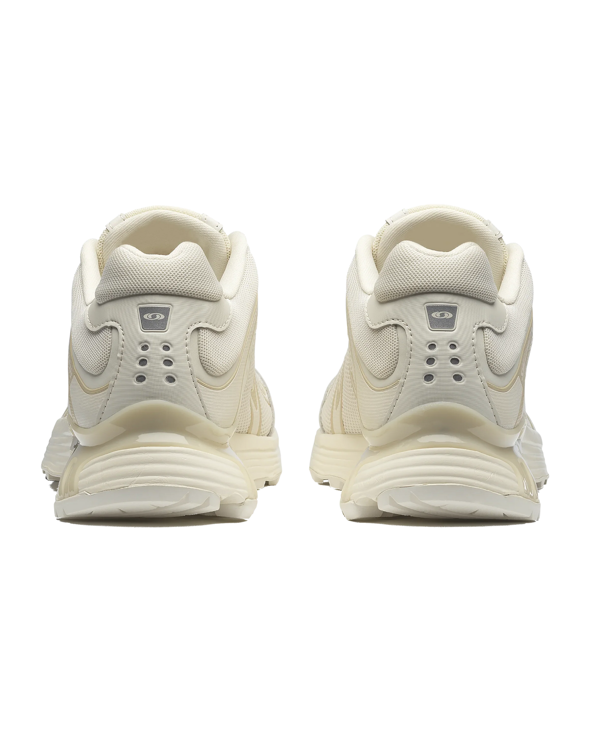 Salomon XT-WHISPER    Vanilla Ice / Almond Milk / Vanilla Ice