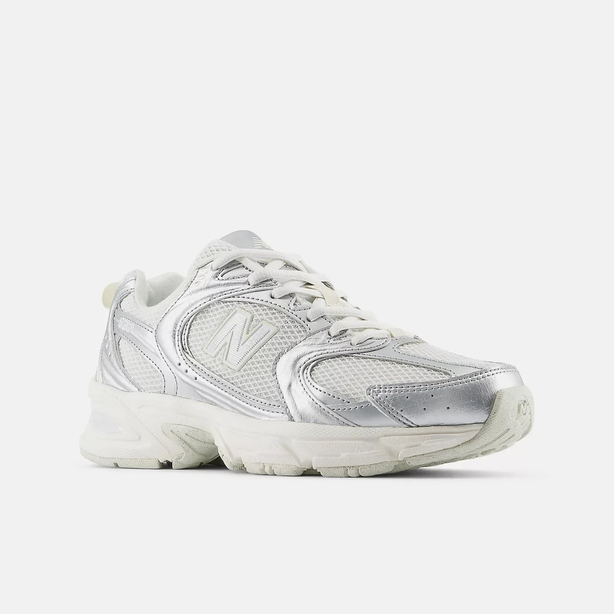 New Balance 530 SILVER METALLIC with REFLECTION